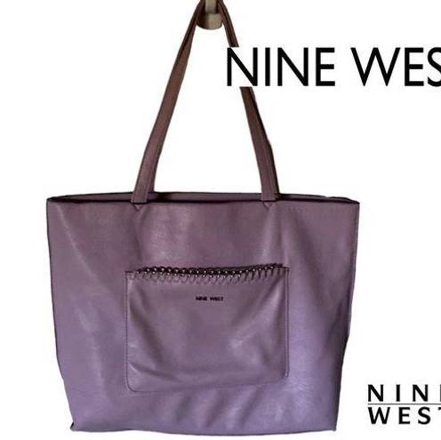 Nine West  | LARGE TOTE / SATCHEL LAVENDER WITH CHAIN DETAIL ON FRONT POCKET