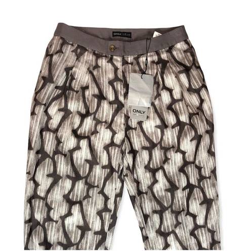 Only  Urbanized Love Collection Keseran Print High Rise Pant