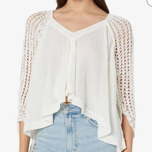 Free People Castaway Top, Size Small, New without Tag, one major callout