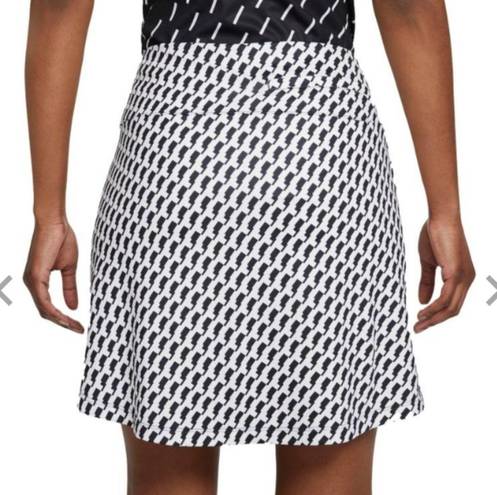 Nike  black white checkered golf skort upf 40 size XXl