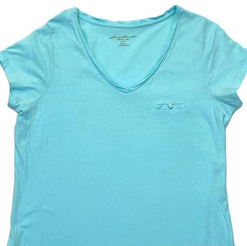 Eddie Bauer  V-neck Pocket T-shirt Size Large light blue aqua short sleeve tee