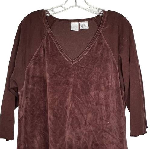 Natori Vintage  Velour Top