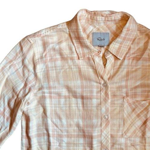 Rails  Women’s Sz M Peach Powder Pink Plaid Button Front Hunter Shirt