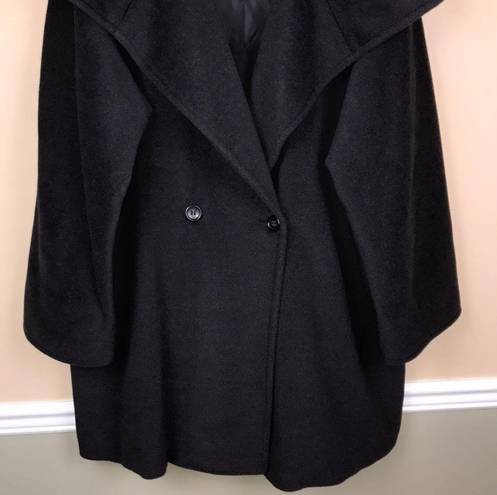 Max Mara  Women’s Virgin Wool Gray Oversized Collar Double-Breasted Pea Coat