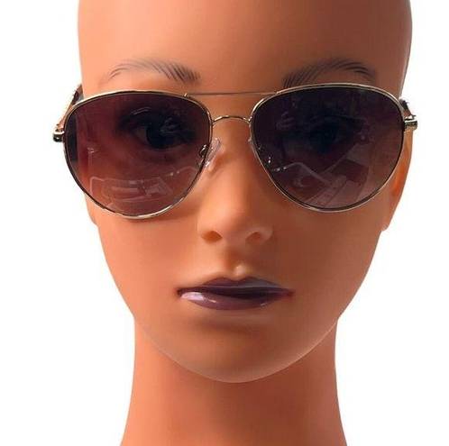 Oscar de la Renta Scalloped Aviator Sunglasses Mod 3060 770