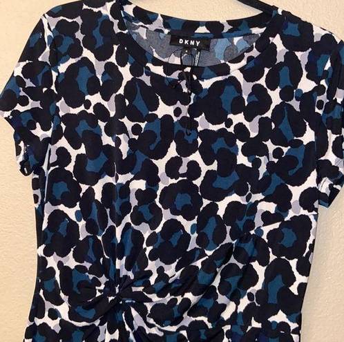 DKNY  Size M Leopard Print Short Sleeve Top Twist Front Waist Black Teal NEW!