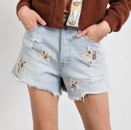 easel  Denim Shorts Stars Light Wash Distressed Frayed Edge Women’s Size Medium M