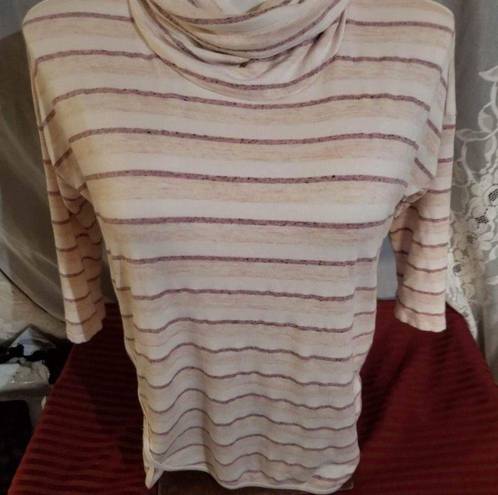 Lou & grey  funnel neck pullover. Size M. Three-quarter sleeve tan cream beige