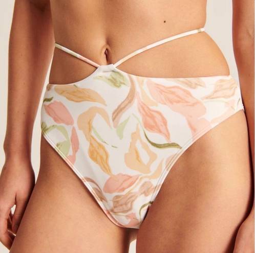 Abercrombie & Fitch NWOT  high leg high waist strappy printed bikini bottoms 