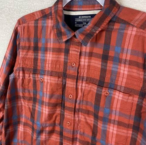 Rei Co-op  Womens Flannel Shacket Shirt Size Large Organic Cotton Button Up Red