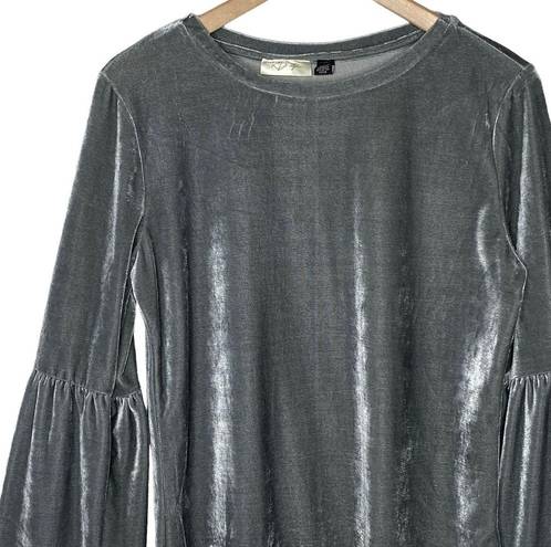 RD Style  Grey Velvet Bell Sleeve Top Silver Long Sleeve Boho Whimsygoth sz Small