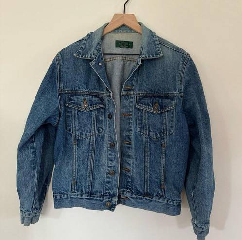 Hunt Club Vintage  Denim Jean Jacket. Size Medium