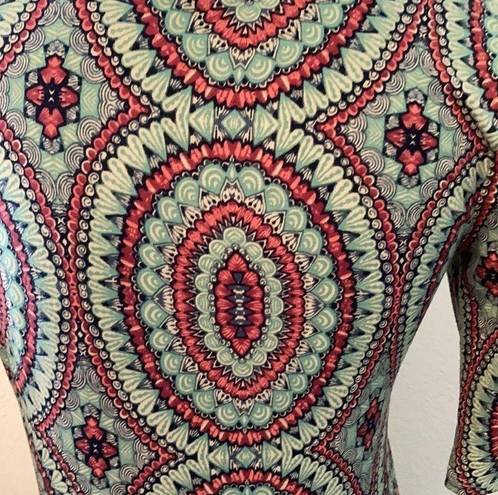 LuLaRoe  NWOT very cute, colorful  knit dress