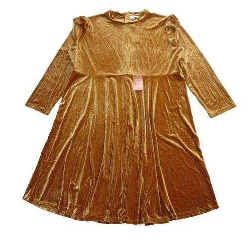 Krass&co NWT Ivy City  La La Lady in Gold Stretch Velvet Fit & Flare Dress 5X