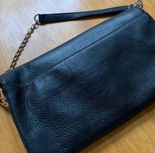 DKNY  Authentic Black Leather Chain-Link Clutch Purse Bag, Medium.