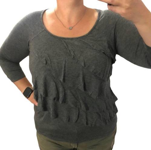 AB Studio  MEDIUM Ruffle Layered Front 3/4 Sleeve Soft Tee Gray