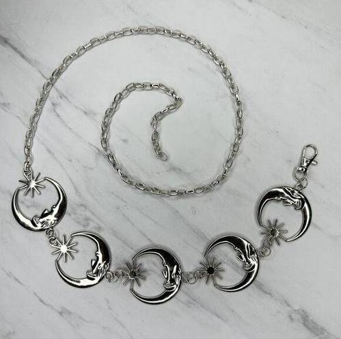 The Moon  and Star Silver Tone Metal Chain Link Belt OS One Size