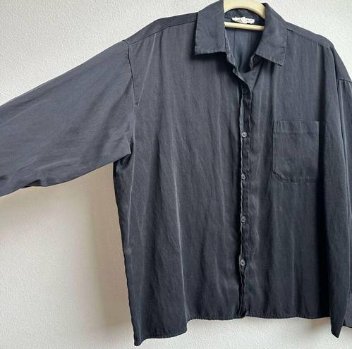 Djerf Avenue  On The Go Shirt in Ash Cupid Button Front Relaxed Size Large