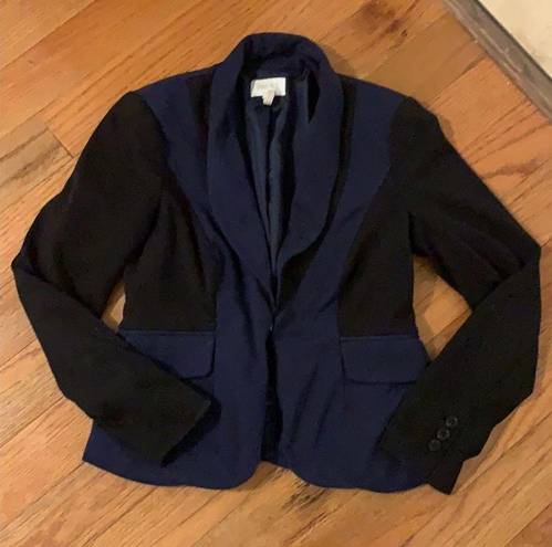 Laundry by Shelli Segal Black and Blue Blazer