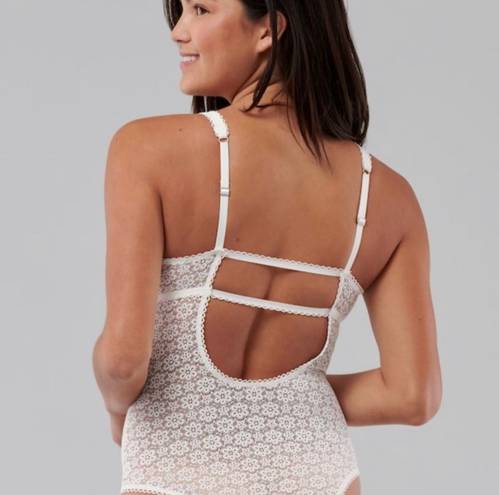 Gilly Hicks White Lace Strappy Back Cheeky Bodysuit - Medium