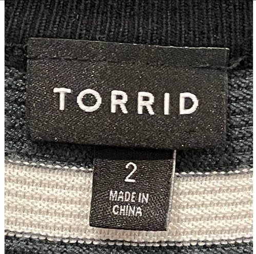 Torrid  Green White Black Midi Sweater Dress