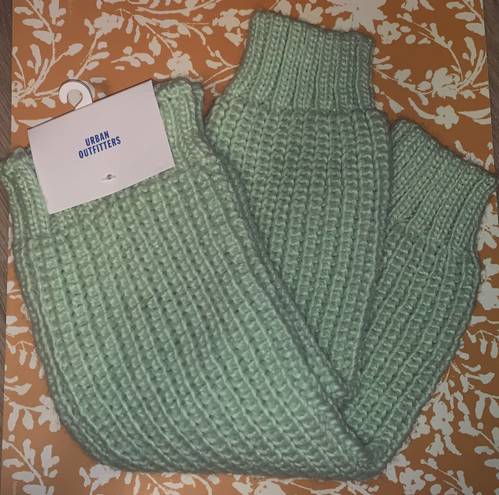 Urban Outfitters NWT Green  Leg Warmers