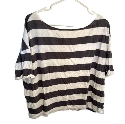 Kirra  Oversized Cropped T Shirt Gray White Stripes