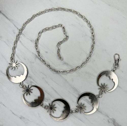 The Moon  and Star Silver Tone Metal Chain Link Belt OS One Size