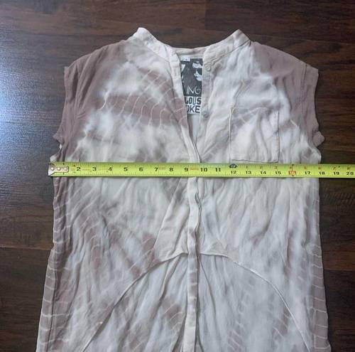 Young Fabulous and Broke Young, Fabulous & Broke beige tie-dye sleeveless button-down top size L