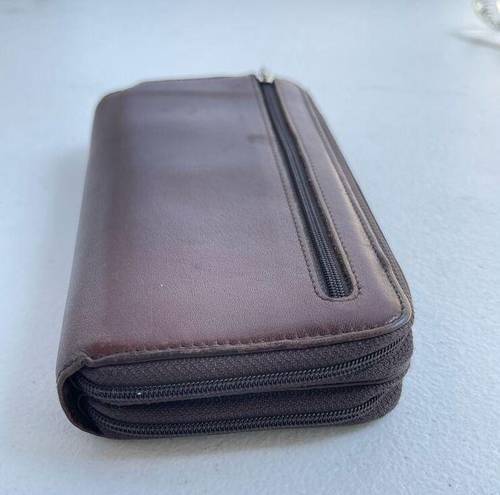 Butter Soft TUMI Chocolate Brown  Leather Double Zip Travel Wallet