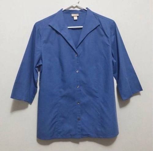 Nordstrom  blue 3/4 sleeve button down shirt in size medium