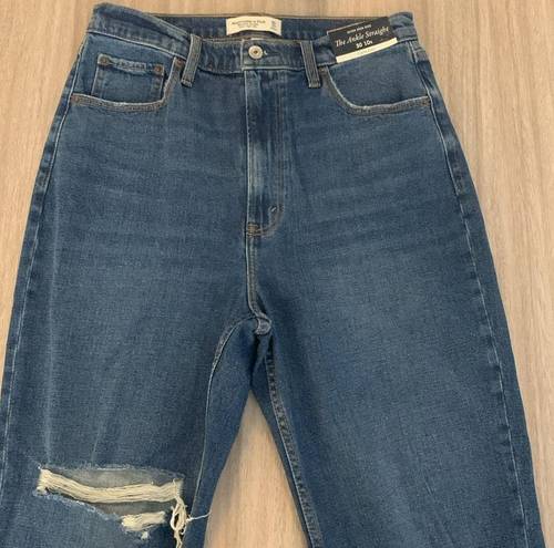 Abercrombie & Fitch NWT Abercrombie Curve Love Ankle Straight Ultra High Rise Size 30 or 10 Regular