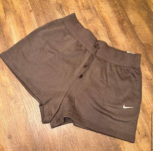 Nike Brand New  Sports Wear Phoenix Fleece High Waisted Loose Shorts 1X Brown NWT