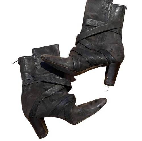 Manolo Blahnik  boots