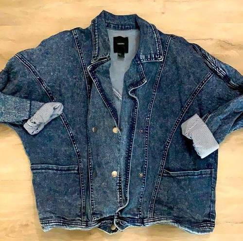 Forever 21 Retro vintage style Denim/jean jacket!