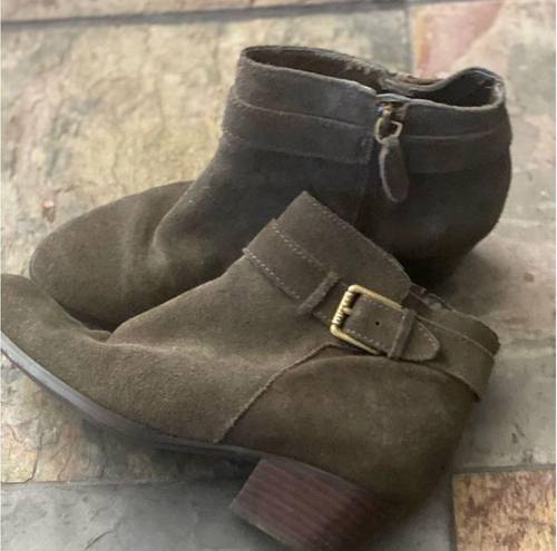 Guess  Brown Suede Booties. Size 7.5.