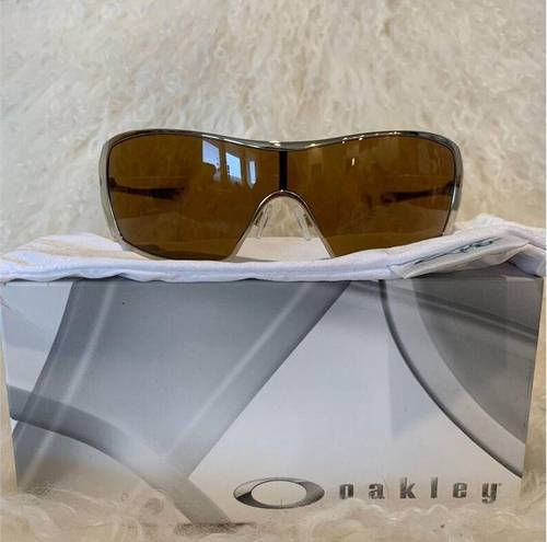 Oakley Dart Womens Sunglasses Polished Gold Frame Bronze Polarized Lenses 05-672