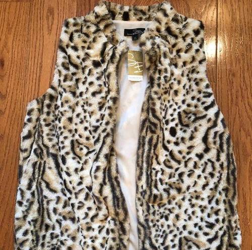 Suzanne Betro  leopard print faux fur vest