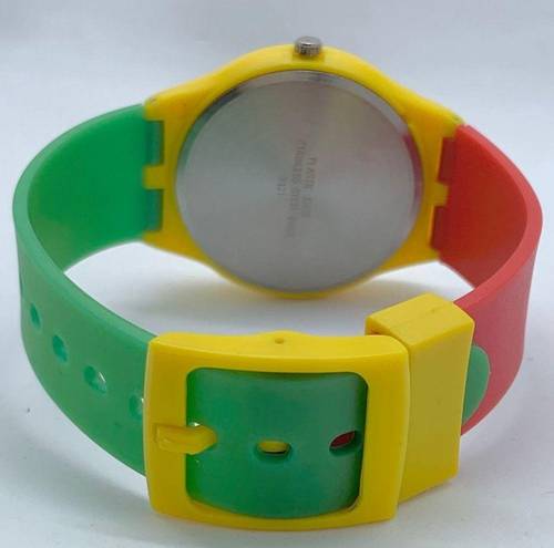 ma*rs M&M's 1987 Quartz analog 35mm Watch Candy Collectible by  up to 7” runs