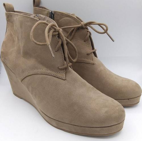 DV by Dolce Vit a suede lace up wedge booties Terri women’s Size 11