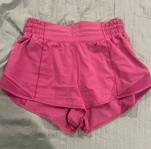 Lululemon Hotty Hot Short 2.5”