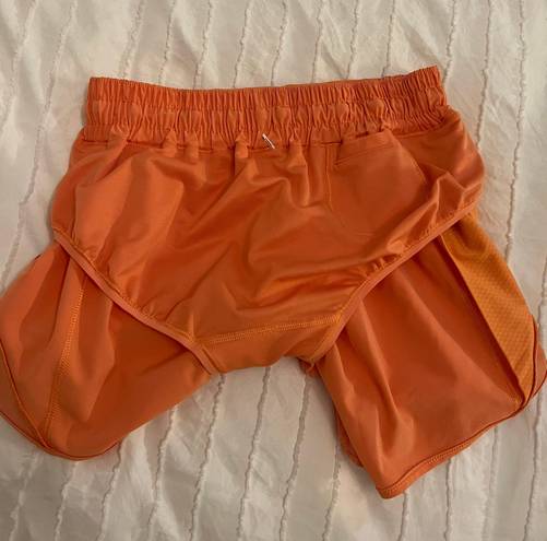 Lululemon Hotty Hot Short 2.5”