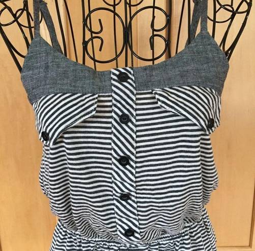 Kirra  sleeveless blue cute summer TOP size Small