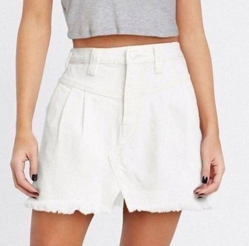 Free People  Women's Sidecar Mini Cotton Skirt In White Clay. Size 28