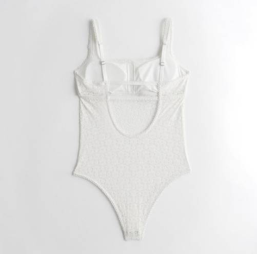 Gilly Hicks White Lace Strappy Back Cheeky Bodysuit - Medium