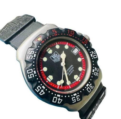 TAG HEUER PROFESSIONAL F1 Formula 1 Black Red 200m Men’s Unisex Midsize 33mm Swi