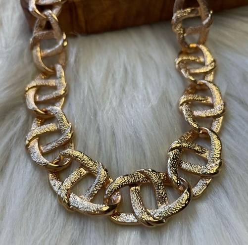 Coldwater Creek gold tone necklace