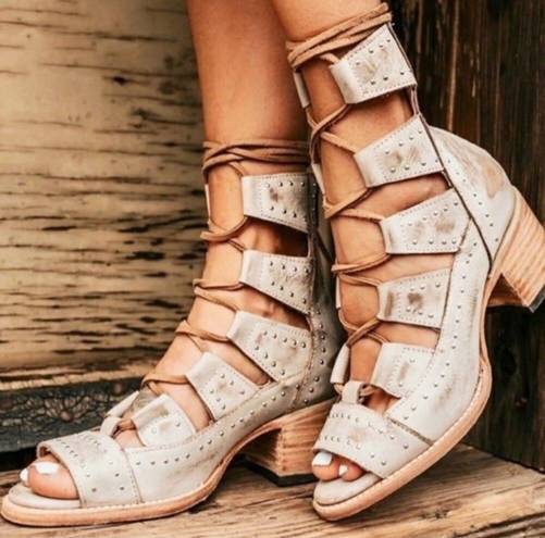 FREEBIRD by Steven  Hazel Ice Gladiator Sandals Heeled Lace Up Shoes Size 9