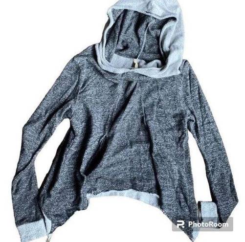 Elan ✨ Asymm Gray/Blk Hoodie w Raw Edge Sweatshirt ✨