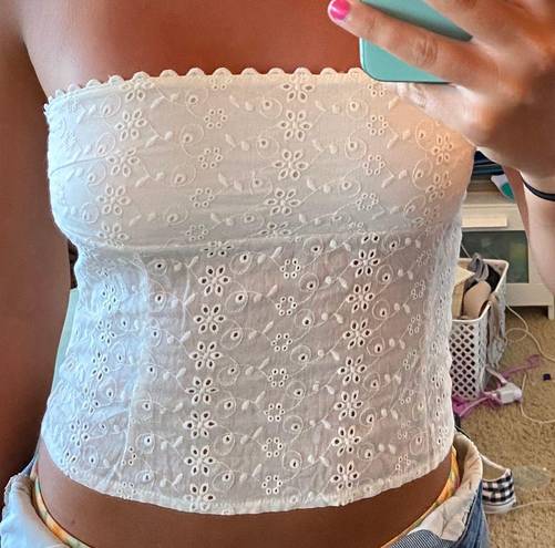 Cute Strapless Eyelet Top White